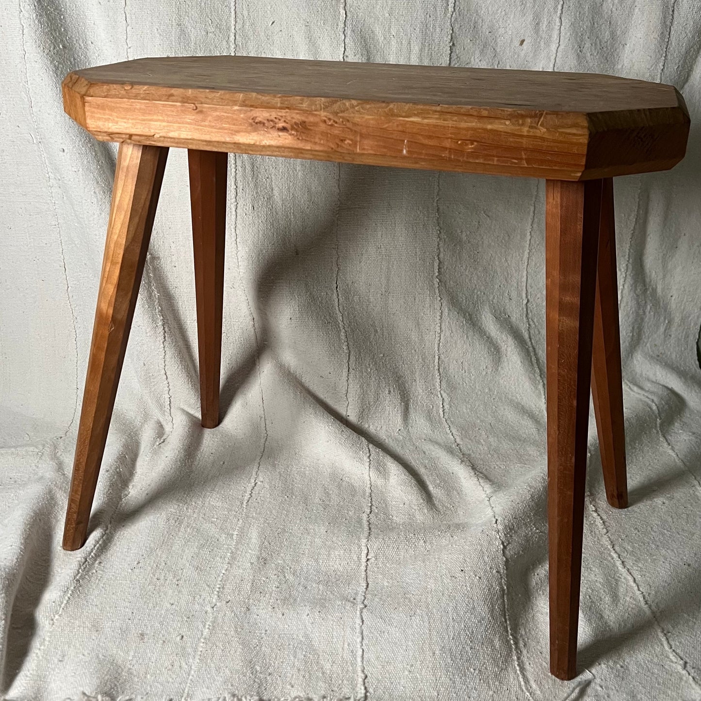 Tom’s Cool Stool