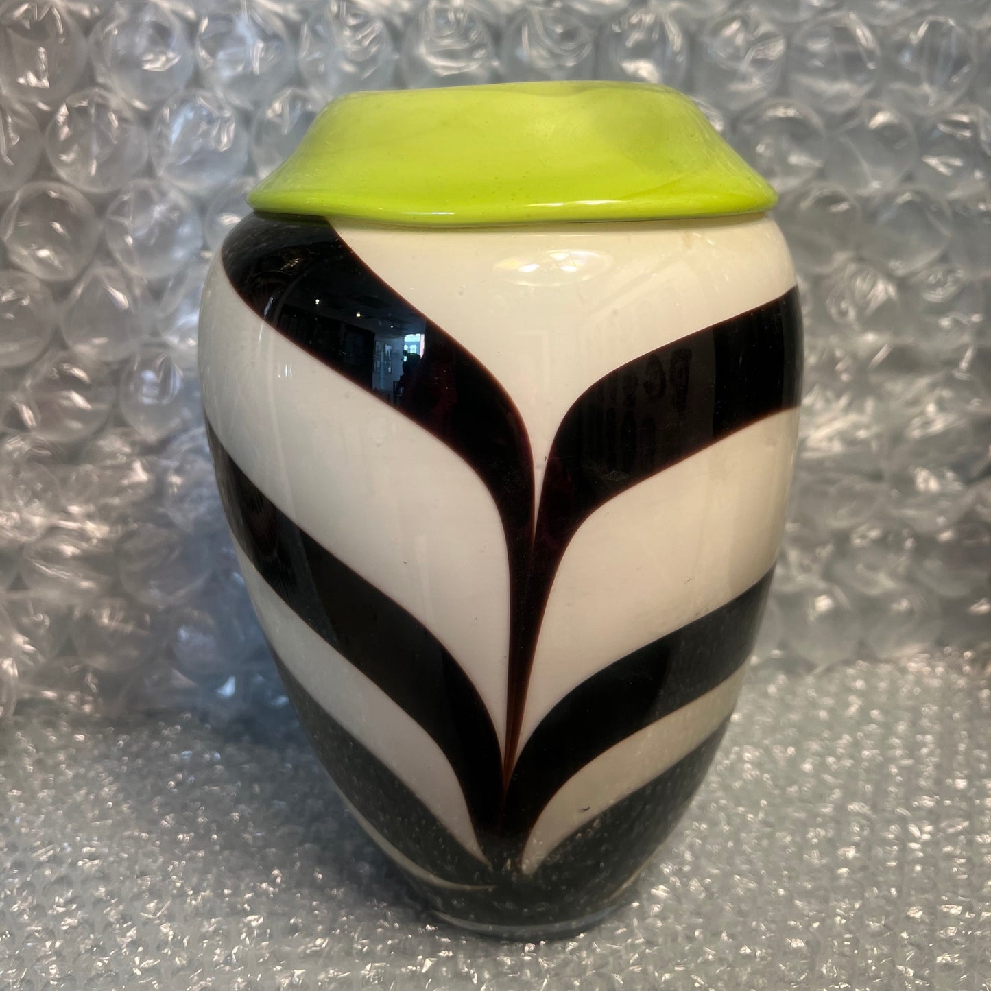 Lime Rim Vase