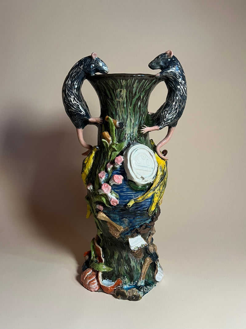 Anya Ulinich - Trash Amphora