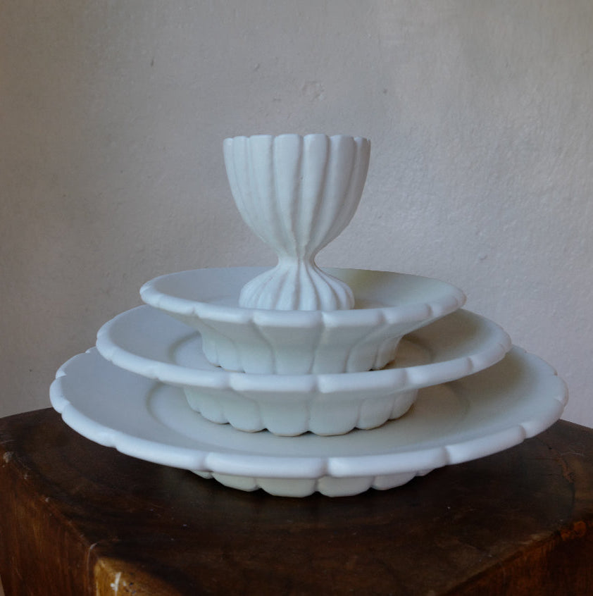 Ori Carlin - Hand-carved Petal Dinnerware Set of 6
