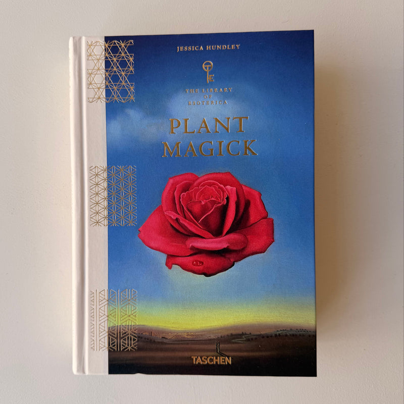 Plant Magick. The Library of Esoterica
