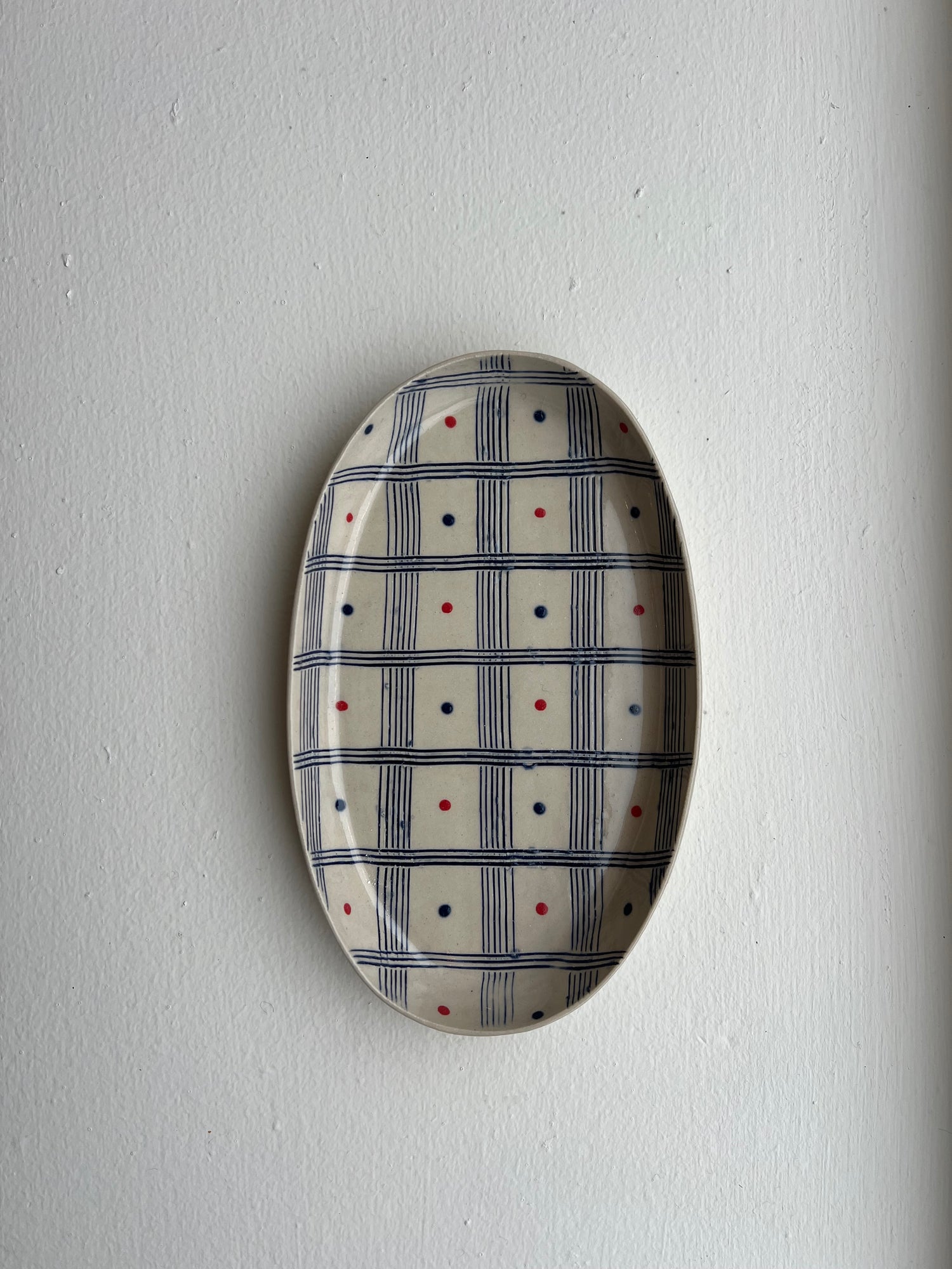 Simone Fennel - Oval Tray - Red Dot/Navy Stripe