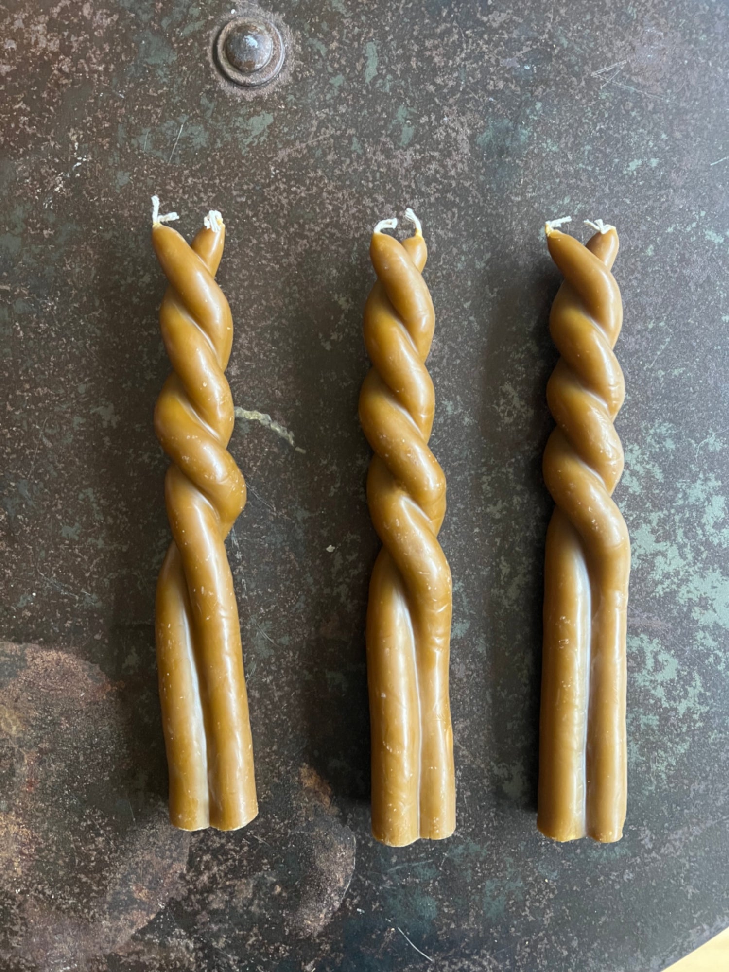 Antonella Natural Small Twist