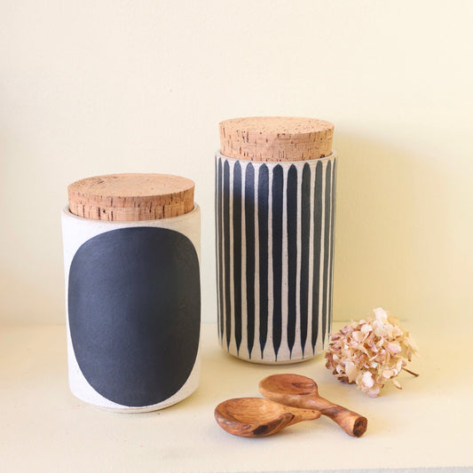 M. Quan - Full Moon Canister