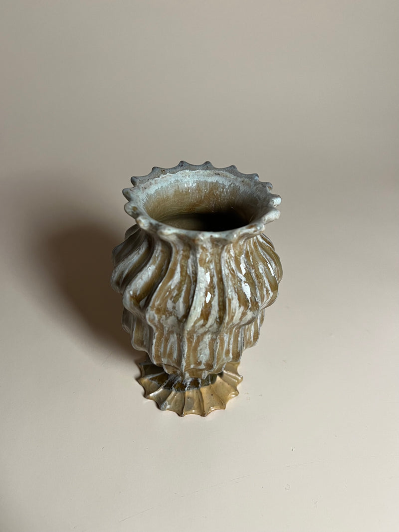 Ori Carlin - Ridge Bud Vase I