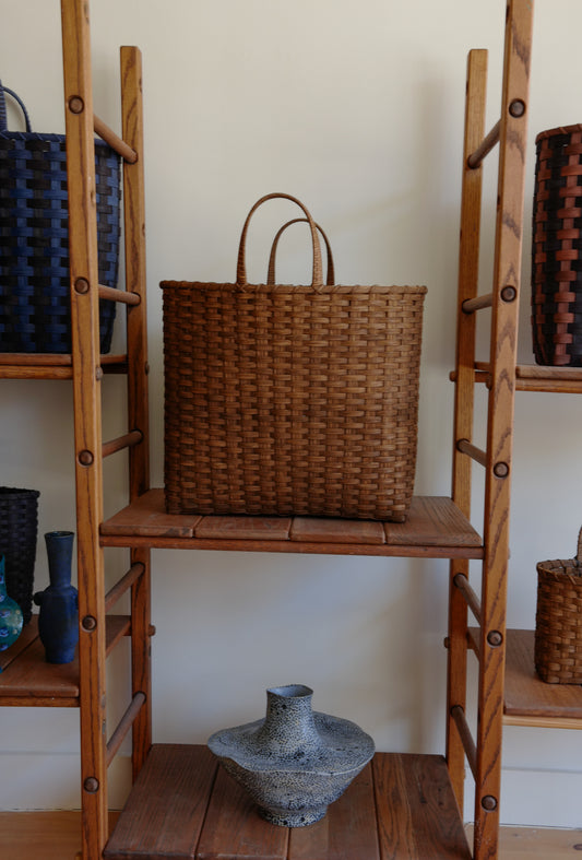 Underwater Weaving Studio - Big Shopper - Chocolate
