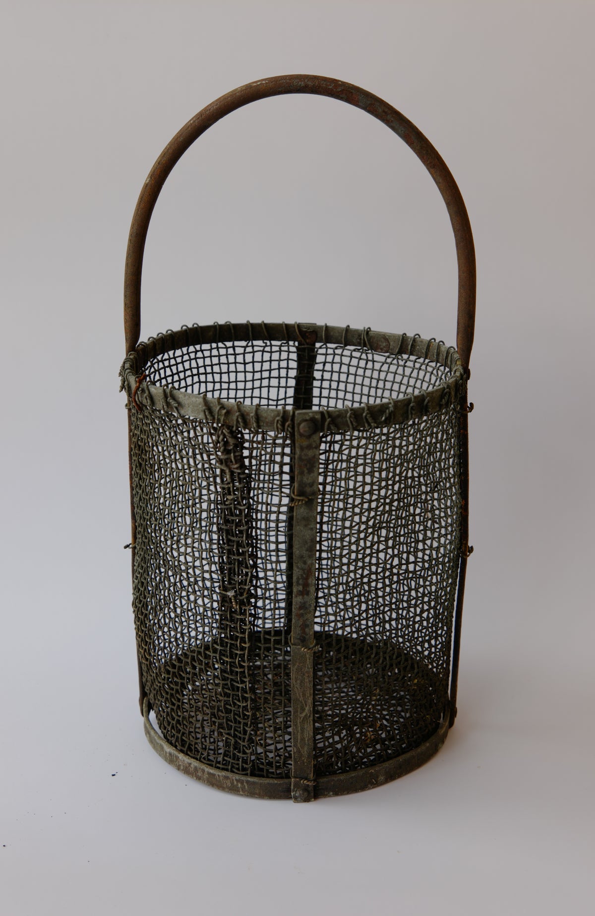 Vintage - Woven Wire Industrial Basket (S)
