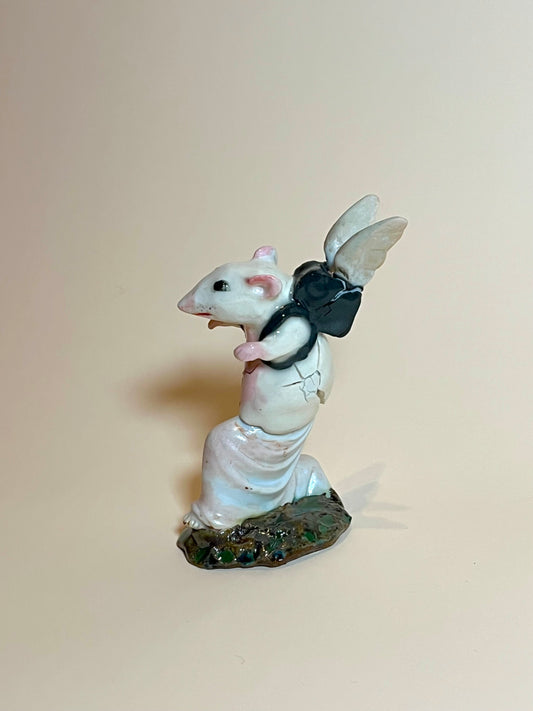 Anya Ulinich - Mouse With Jet-Pack